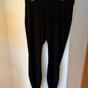 Black JCrew Velvet Stretch Leggings XL - Tapered fit